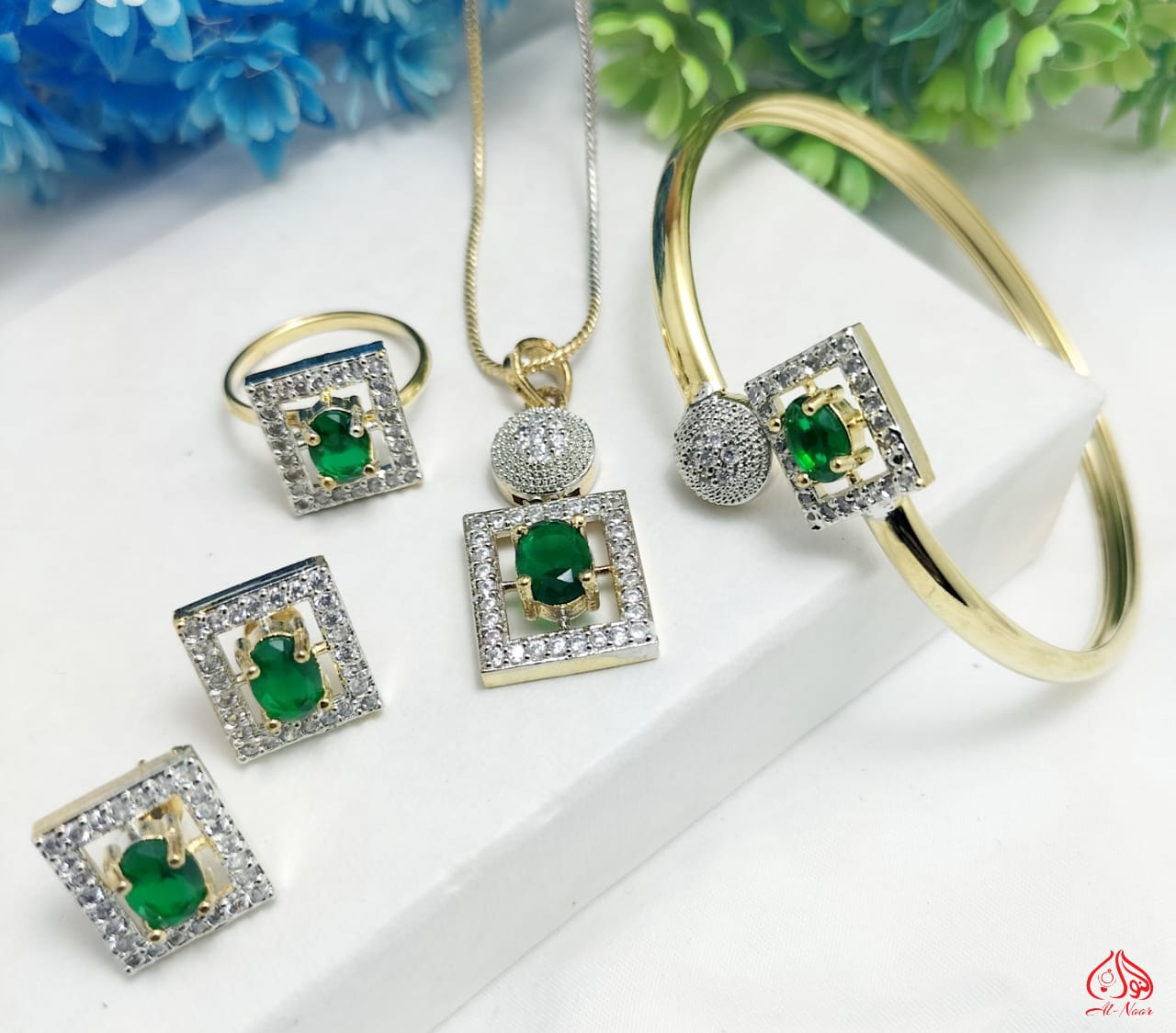 Glamorous Multi-Variant Necklace Set for Women 9 Stunning Variants– Only at Zembique.store