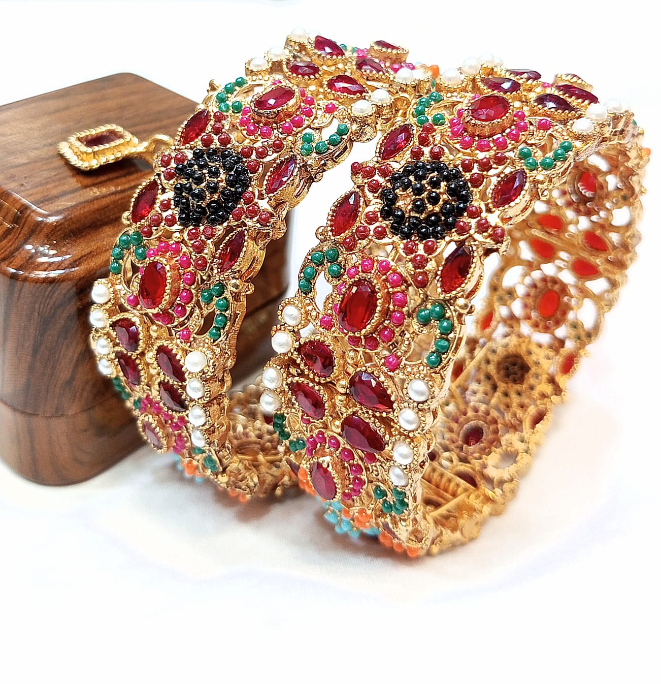 Designer Stone-Studded Heavy Kundan Style Bangles Traditional Indian Wedding Wear Party & Festive Wear Jewelry