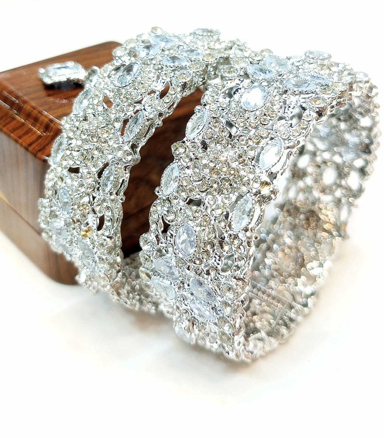 "Exquisite Silver Crystal Bangles with 6 variant color"
